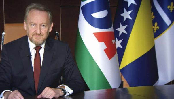 Izetbegović uputio prvomajsku čestitku radnicima