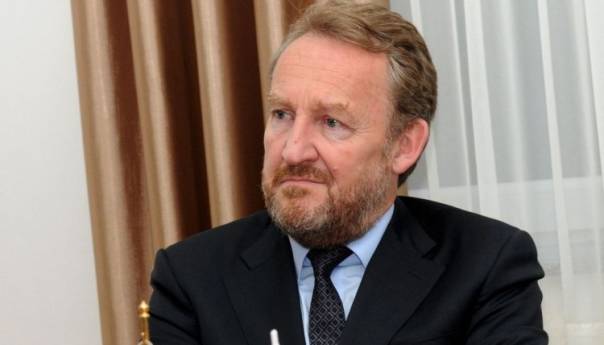 Izetbegović uputio telegram saučešća povodom smrti prof. dr. Hasana Muratovića
