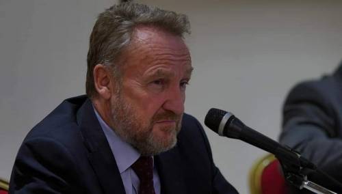 Izetbegović: Visoki predstavnik da prekine šutnju, ohrabruje secesioniste
