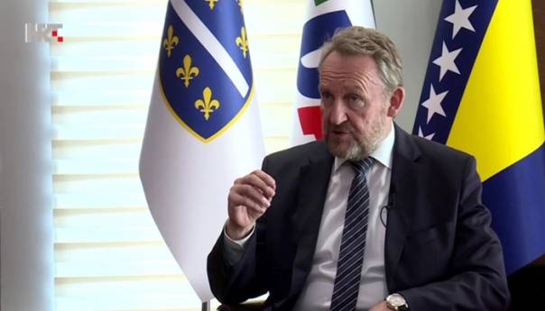 Izetbegović za HRT o poziciji Hrvata, udruženim napadima, Dodikovoj 'slijepoj ulici'