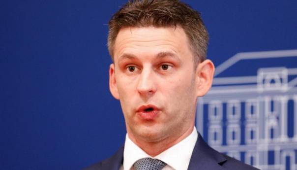 Izetbegovićeve izjave o Komšiću šamar Hrvatima i udar na Ustav BiH