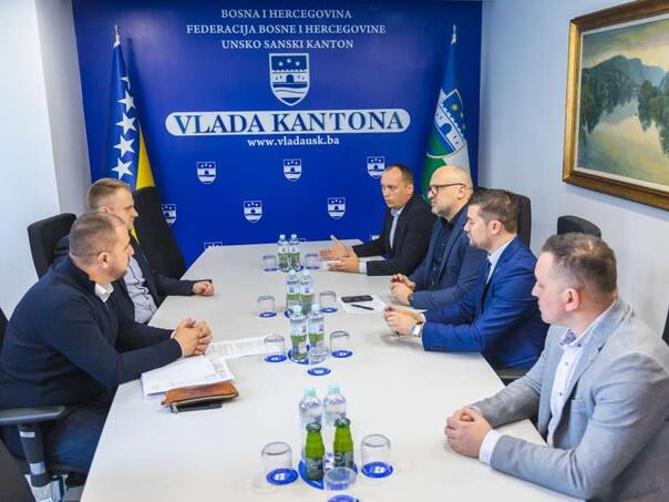 Izgradnja sportske dvorane i vrtića prioritetni projekti za općinu Ključ, Vlada USK spremna pomoći