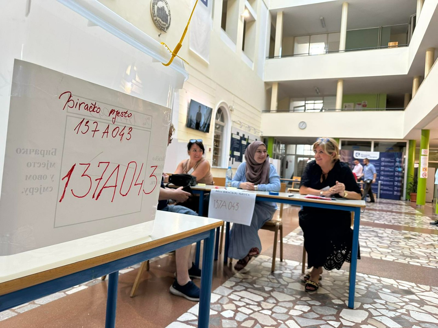 Izlaznost glasača na referendum u Općini Stari Grad do 11.00 sati manja od pet posto
