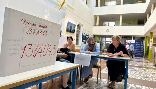 Izlaznost glasača na referendum u Općini Stari Grad do 11.00 sati manja od pet posto