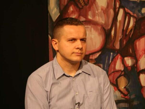 Izložba „Dodir“ Zorana Crnčevića u Mostaru: Vizualna meditacija o vodi, boji i identitetu