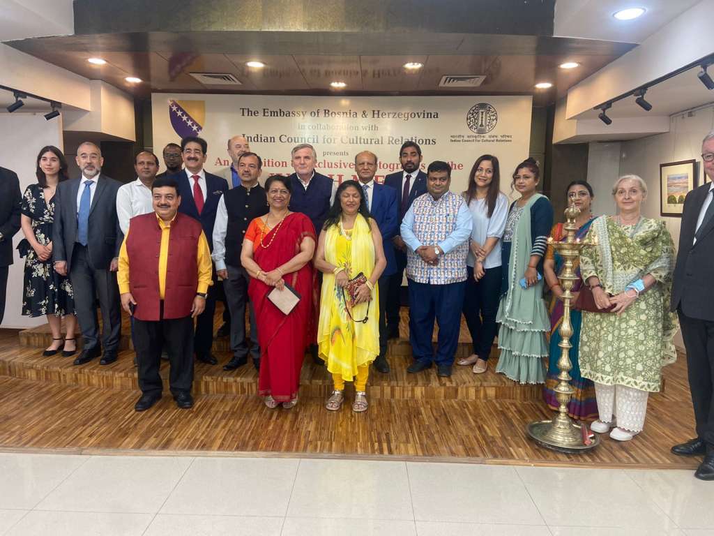 Izložba fotografija ambasadora BiH u Indiji Muhameda Čengića