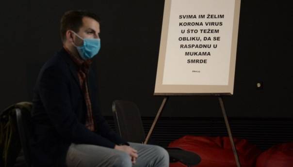 Izložba 'Galerija uvreda' otvorena večeras u Historijskom muzeju BiH