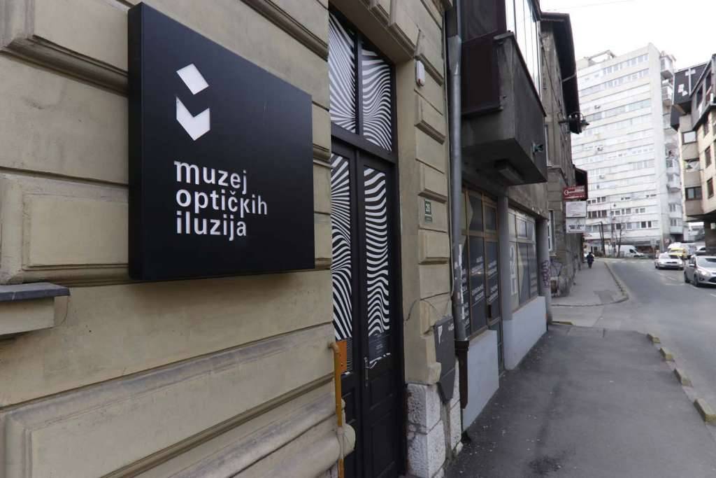 Izložba "Optičke iluzije u filmu" u galeriji Boris Smoje i Muzeju iluzija