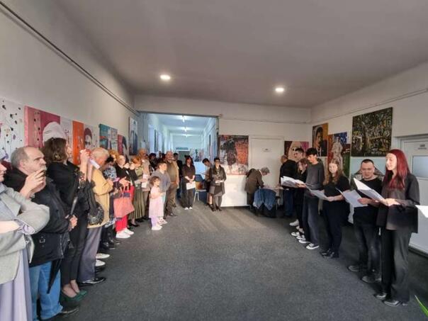 Izložba 'Sjećanje na Bijeljinu' u Tuzli: Dug zavičaju...