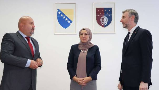 Izmijenjen Kolektivni ugovor za djelatnosti predškolskog odgoja, osnovnog odgoja i obrazovanja