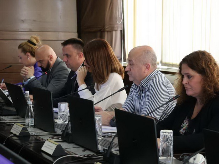 Izmijenjena Uredba: Do 50.000 KM za nabavku automobila za RVI 100 posto prve grupe
