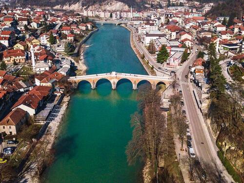 Izmišljena diskriminacija: Kome je Konjic trn u oku?