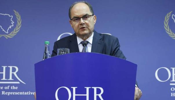 Iznenađujuća diskusija o tome da li će se održati izbori, oni su pravo građana