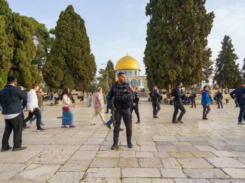 Izrael će ograničiti muslimanima ulazak u džamiju Al-Aksa tokom ramazana