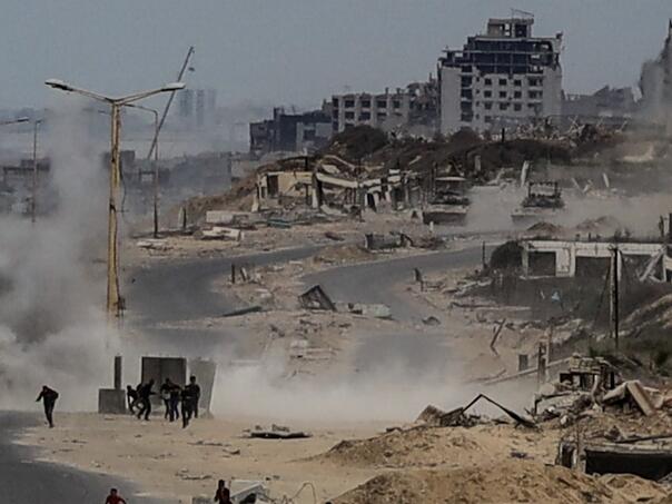 Izrael izveo zračne napade na Gazu uprkos mirovnom sporazumu