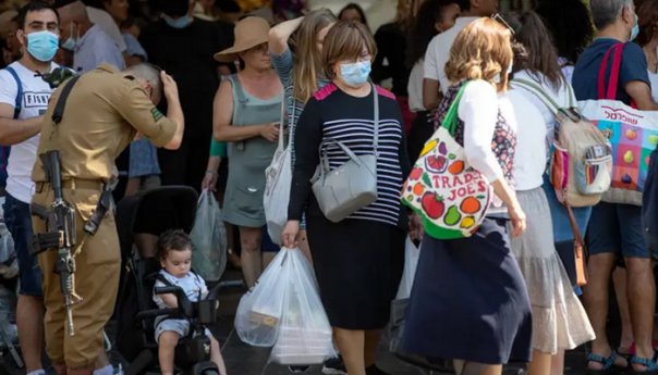 Izrael: Nagli skok zaraženih, najavljeno vraćanje mjera