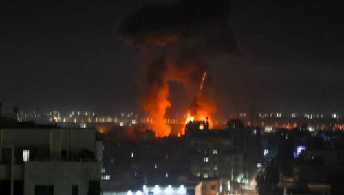 Izrael napao Gazu, prvi put nakon prekida vatre s Hamasom
