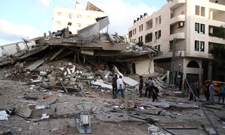 Izrael nastavlja sa zračnim napadima na Gazu