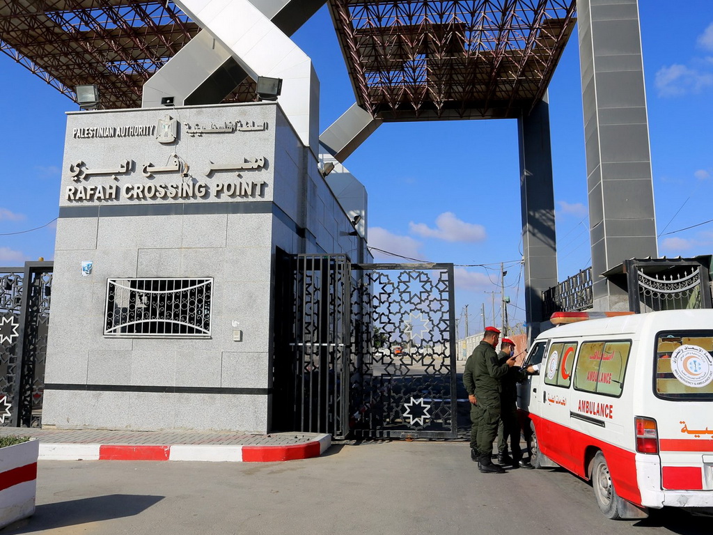 Izrael otvara prelaz Rafah samo za pješake
