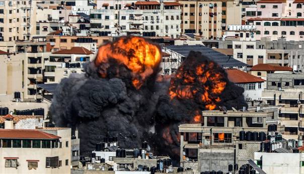Izrael pojačao napade na Gazu, raste broj žrtava