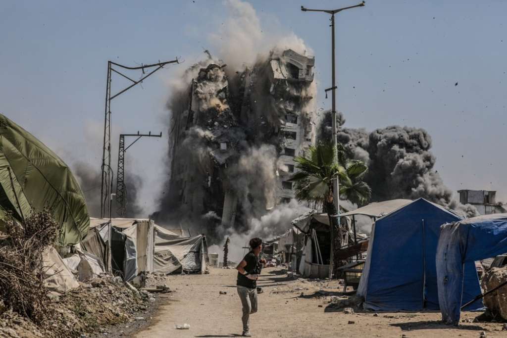 Izrael pojačava bombardovanje Gaze i nakon dolaska Rubija
