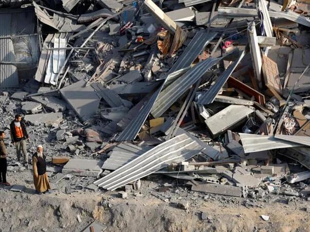 Izrael pokrenuo nove napade širom Pojasa Gaze, brojni mještani ubijeni