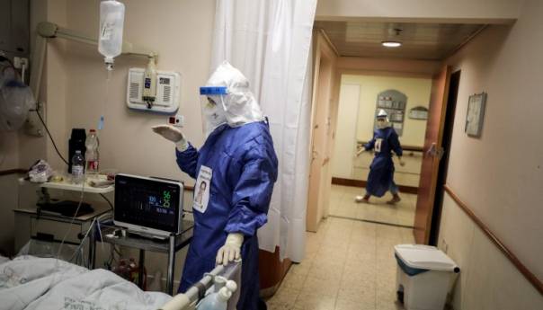 Izrael: Prvi slučaj istovremene zaraze koronom i gripom