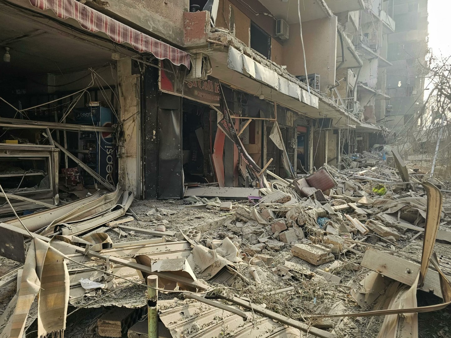 Izrael u Libanu ubio 687 ljudi, među kojima 98 djece