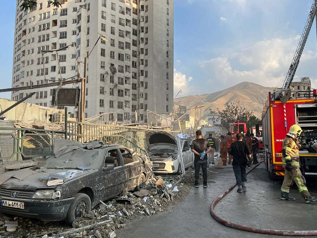 Izrael ubio 14 iranskih nuklearnih naučnika, neke od njih auto-bombama