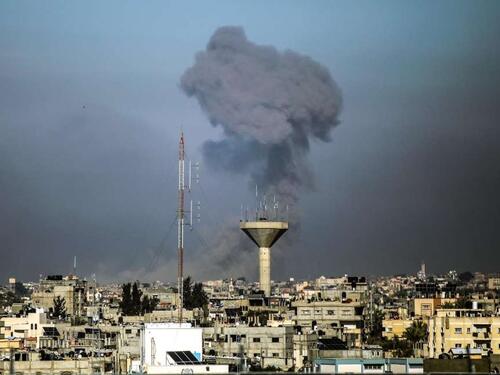 Izrael vrši udare na Gazu, SAD upozoravaju na prijeteću katastrofu