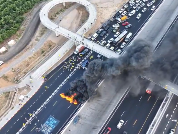 Izraelci blokirali ceste, traže prekid vatre i oslobađanje talaca