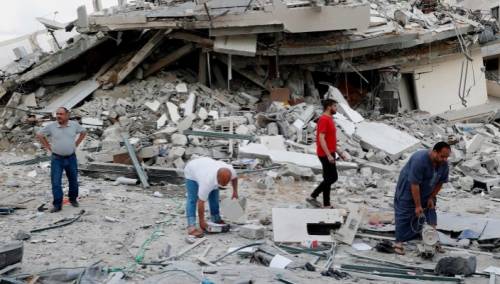 Izraelska vojska objavila da je granatirala i Liban