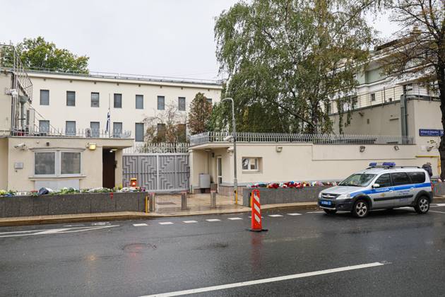 Izraelske ambasade širom svijeta privremeno prekidaju rad
