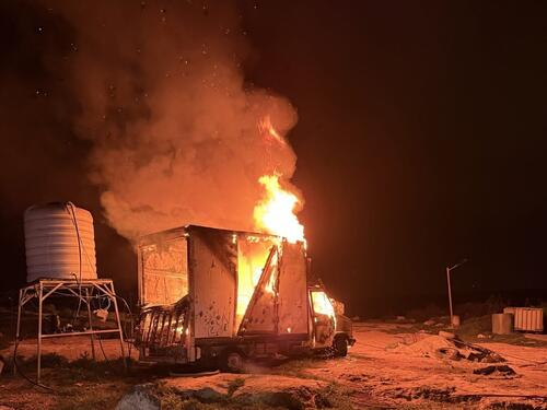 Izraelski doseljenici palili palestinske kuće i automobile na okupiranoj Zapadnoj obali