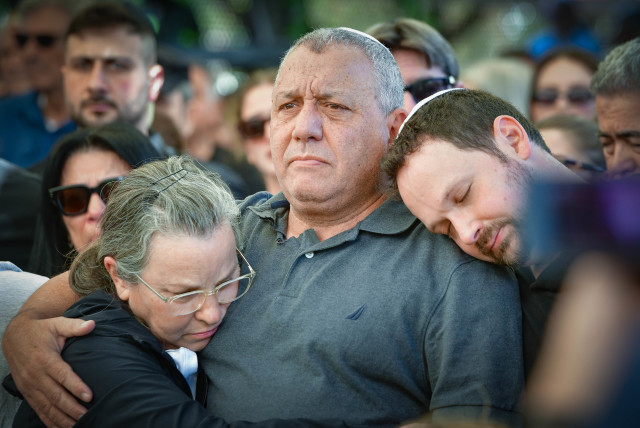 Izraelski ministar sahranio sina ubijenog u Gazi
