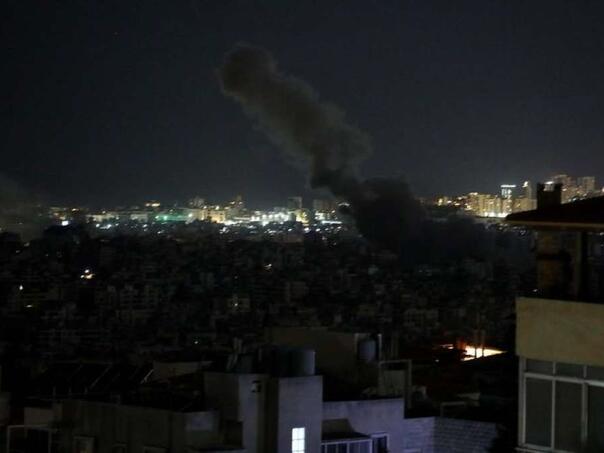 Izraelski napadi na južni Bejrut nakon poziva Izraela na evakuaciju, srušena zgrada