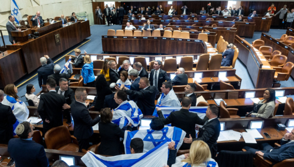 Izraelski parlament glasao u korist kontroverzne reforme pravosuđa