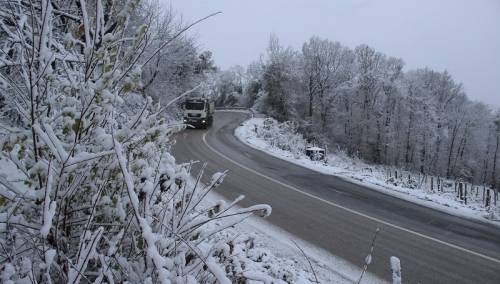 Izrazito niske temperature doprinose formiranju poledice, pojačan oprez