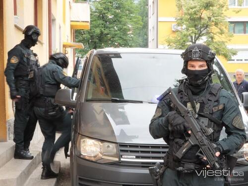 POSKOK u Cazinu: Nezakonito zapošljavanje u Općinskom sudu