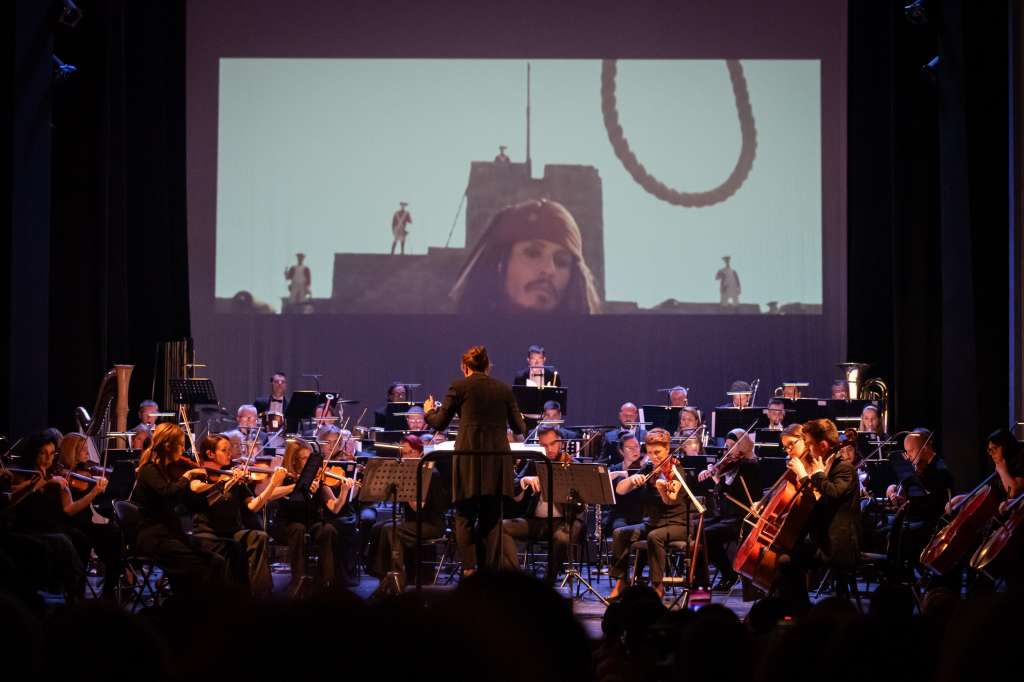 Izveden koncert Sarajevske filharmonije: Filmski klasici u Narodnom pozorištu Sarajevo