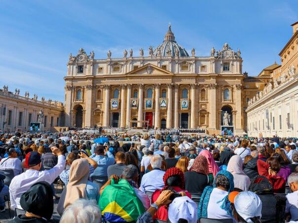Izvori iz Vatikana tvrde da kardinali najviše pričaju o sedam imena