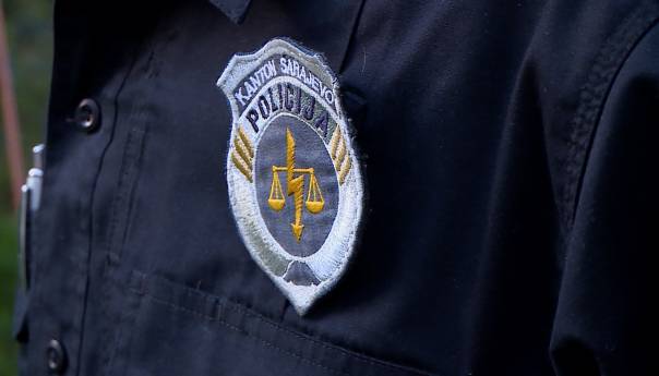 Izvršen pretres u firmama Unis i Bioorganic, uhapšene dvije osobe