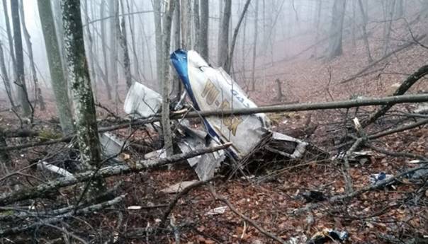 Izvršen uviđaj na mjestu pada aviona na Kozari