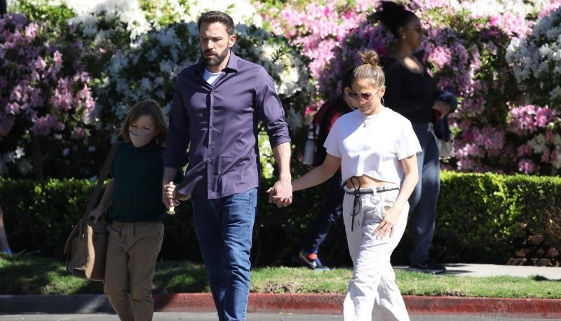 J. Lo glamurozna izdanja zamijenila udobnim hlačama i patikama