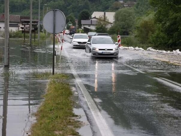Jablanica potpuno blokirana, upućen apel stanovnicima