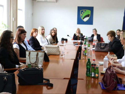 Jačanje međuinstitucionalne saradnje u TK s ciljem prevencije nasilja nad ženama