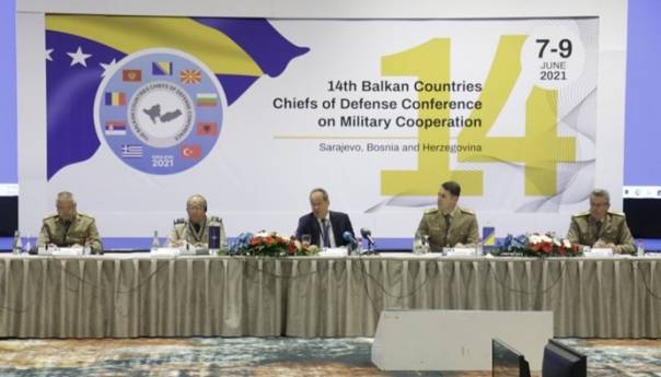 Jačanjem vojne saradnje odgovoriti na sigurnosne prijetnje u regionu