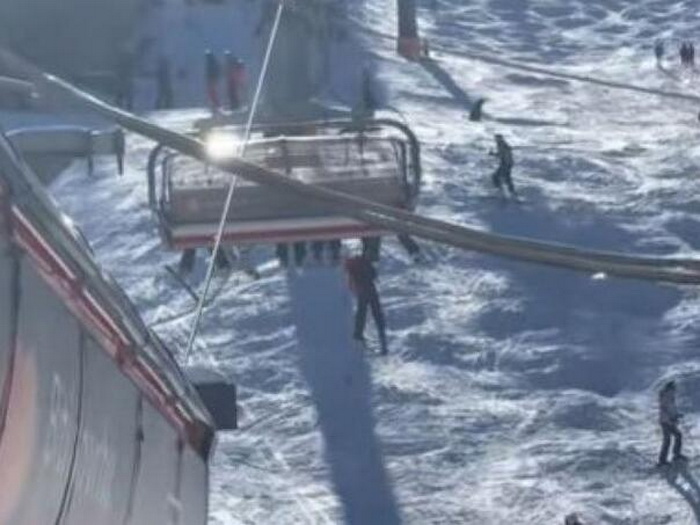 Jahorina: Dijete koje je ispalo iz žičare zadobilo teške povrede