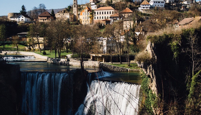 Jajce grad koji gostima nudi prirodne ljepote i brojne spomenike