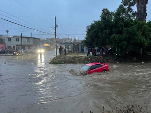 Jak zemljotres pogodio Kaliforniju, stigla oluja Hilary